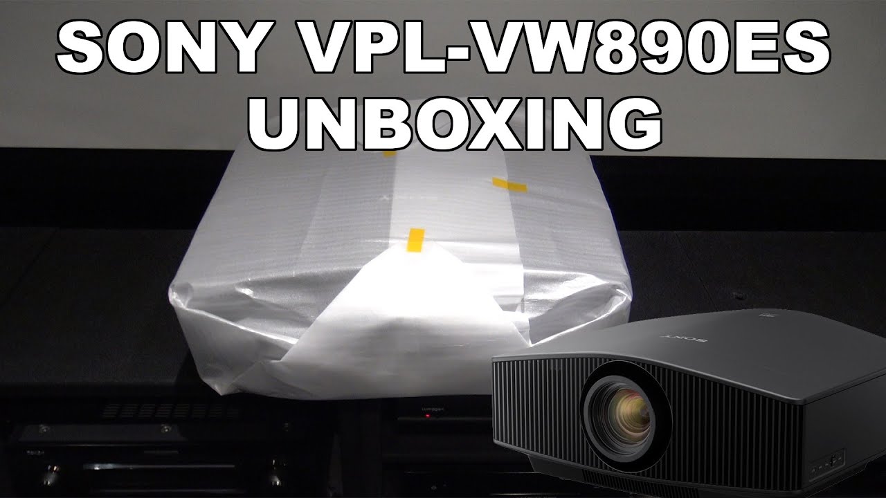 HCFR Sony VPL-VW890ES Unboxing