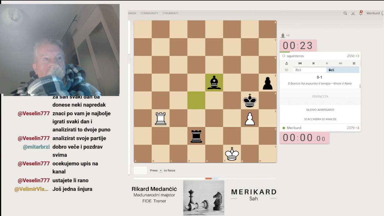 Majstor  MERIKARD  igra šah i komentira partije. Pridružite se.