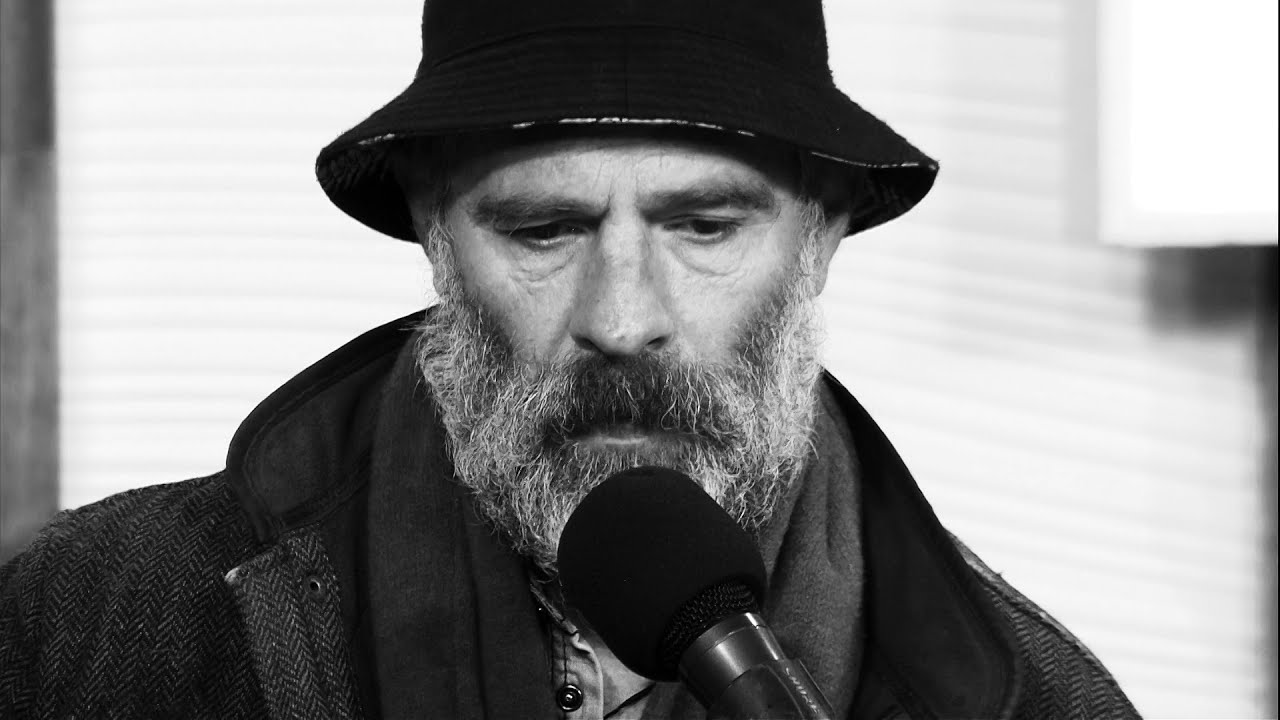 Neil Sandilands 