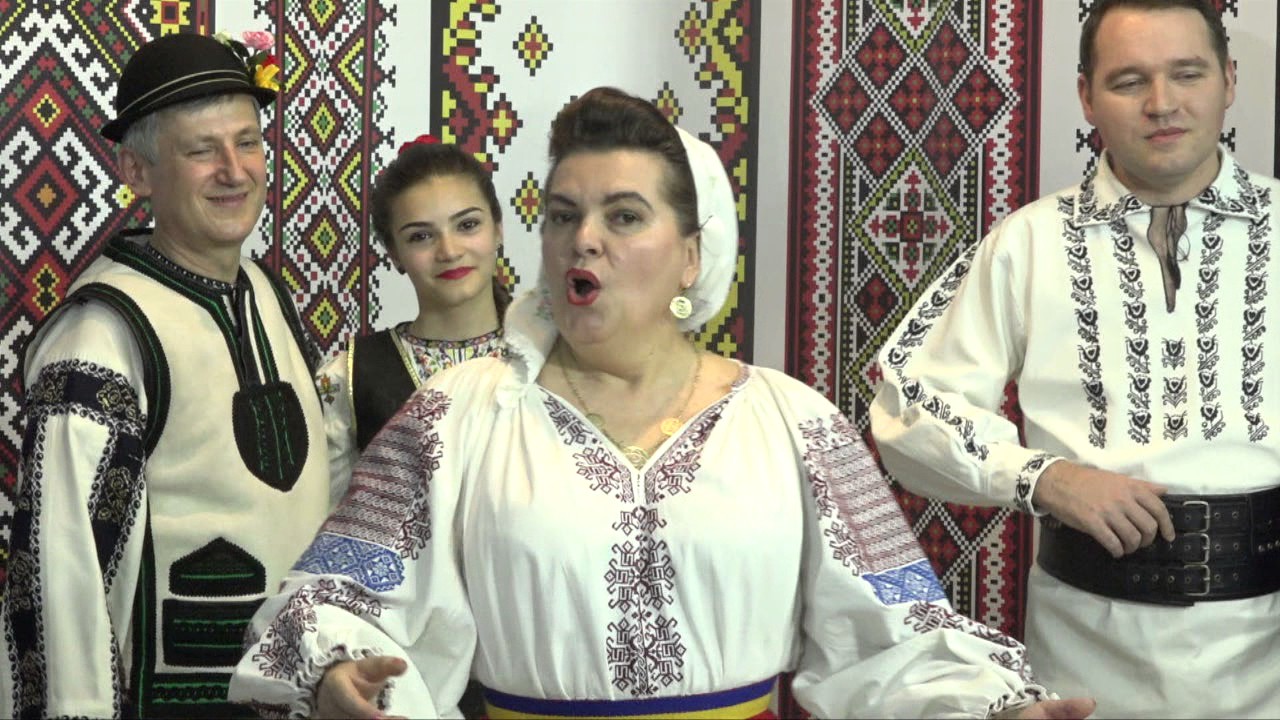 ANA ALMASANA CIONTEA - VINA DRAGA PRIMAVARA