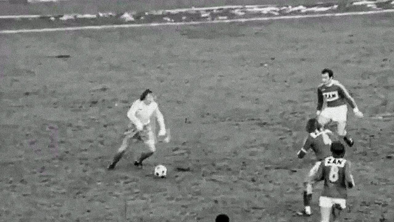 FC Sochaux-Montbéliard - Nîmes Olympique (2-1) - Résumé - Division 1 1975-1976