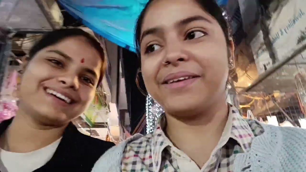 'mandir ka sukoon + market ki Masti 🌿🌹🌷