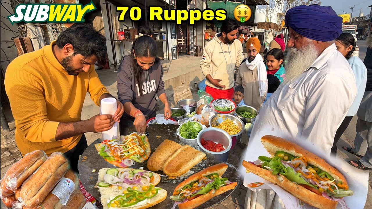 Selling Subway Sandwich on Raod 🤤😋 | Aaj ta paise hi paise ho gaye 🤑 | 70 Rs subway Sandwhich 