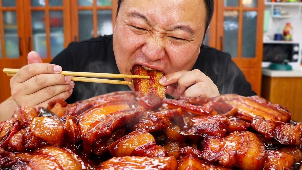 15 кошачий свиного живота, Ах Цян делает «мясо ручки», жирное, но не жирное, рот полон масла!