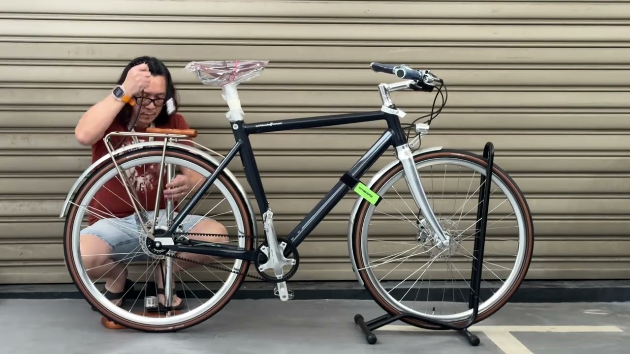 UNBOXING THE SCHINDELHAUER FRIEDRICH BIKE