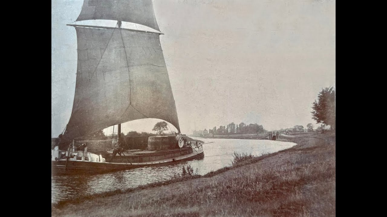 Barges and Boats - A Collection of old photos relating to Lincoln's historic waterways