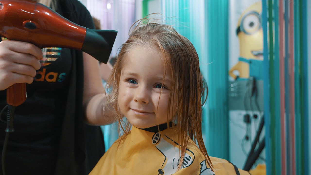 Salon Fryzjerski Kataluna - Strzyżenie dziecięce, strzyżenie dziewczynki