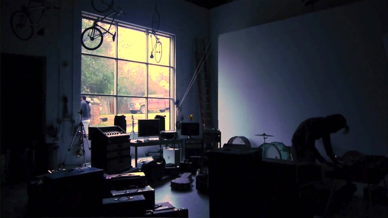 Analog Rebellion - Nothing is Wrong - Full Frontal