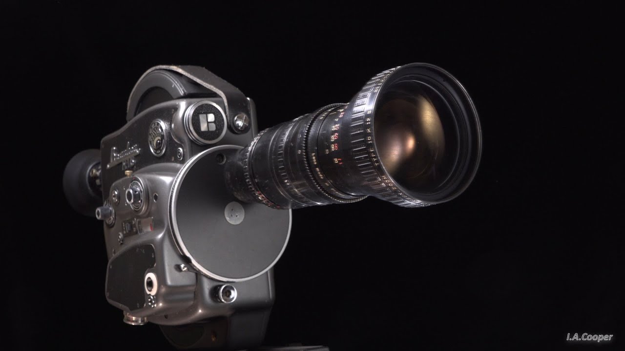 Beaulieu R16 - Loading Film