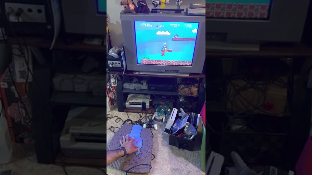 NES Roll n Rocker controller feat. Super Mario Bros 1-1