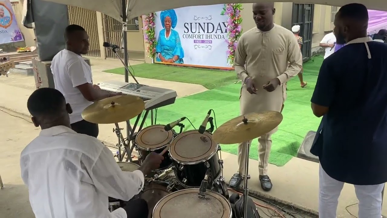 Nigerian Highlife (Ikwerre/Kalabari special)….  Spiced up in port harcourt🥰🥰🥰🥁🥁🥁✅✅✅