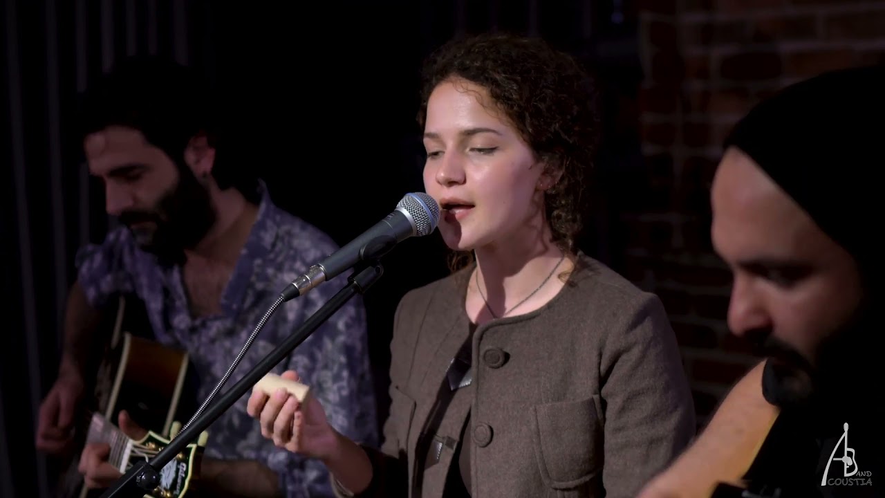 Nur &Ouml;zel - Russian Red / Fuerteventura / Acoustic Cover