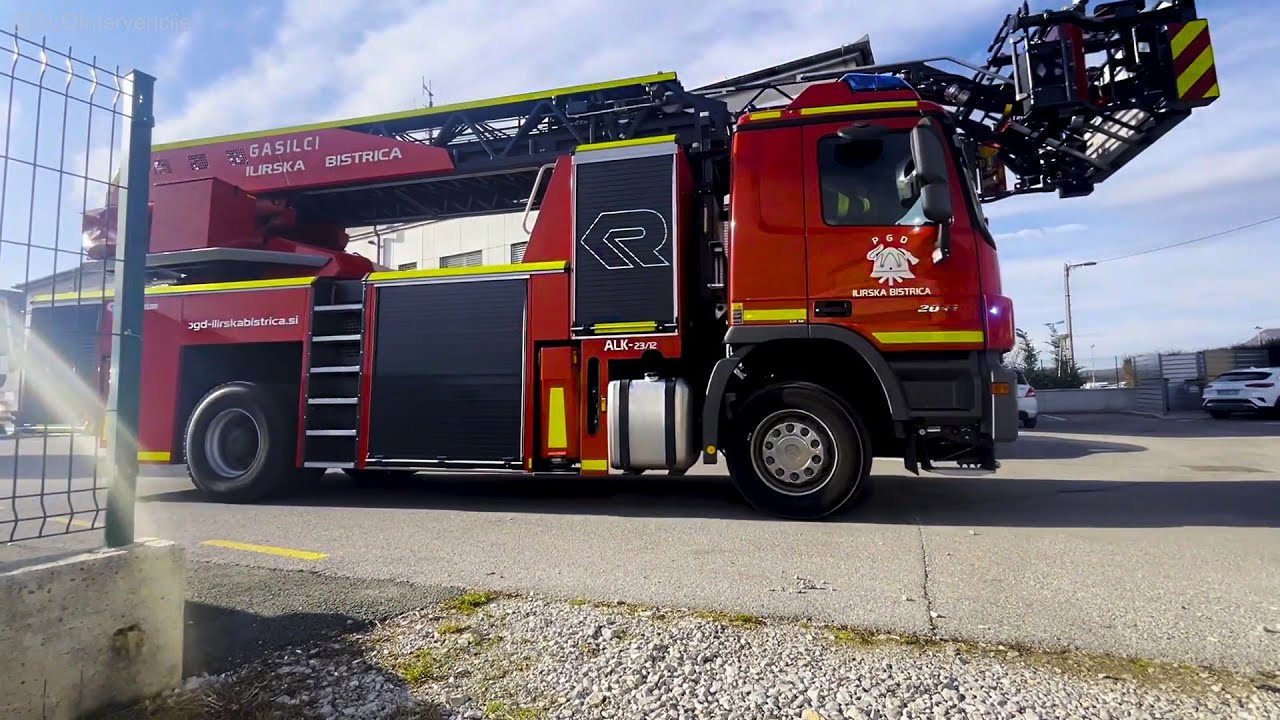 Izvoz PGD Ilirska Bistrica GVC-24/50, ALK-23/12, AC-25/110 - na požar v lesnopredelovalnem objektu