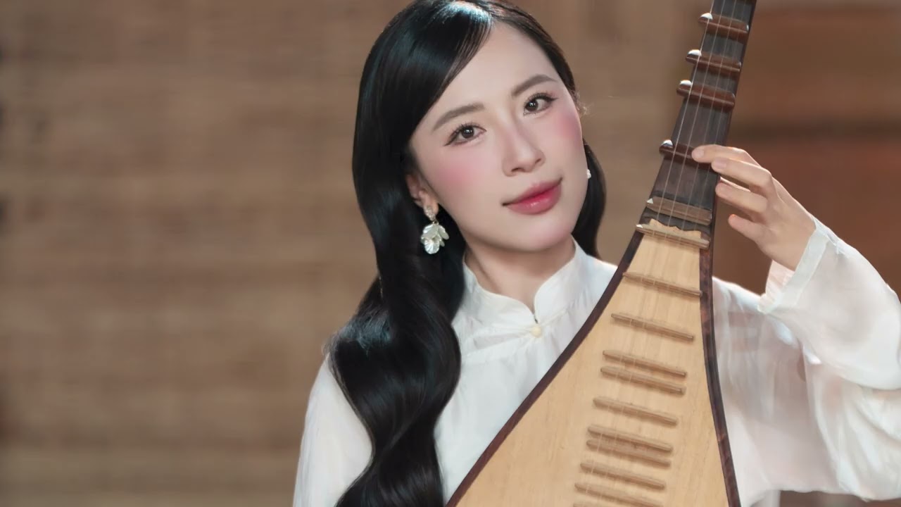 Xuân Này Con Không Về - Nhạc Tết xa nhà với đàn Tỳ Bà