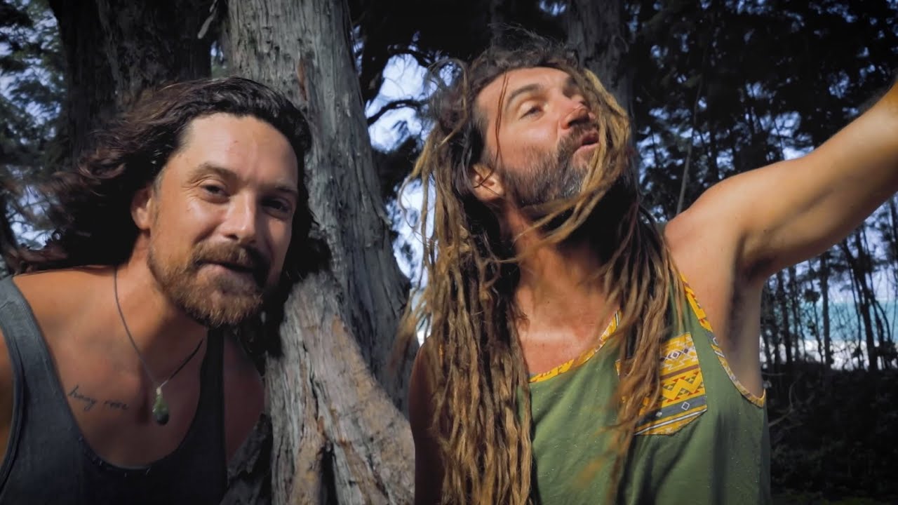 Travelin' by Paul Izak & Will Evans (official music video)