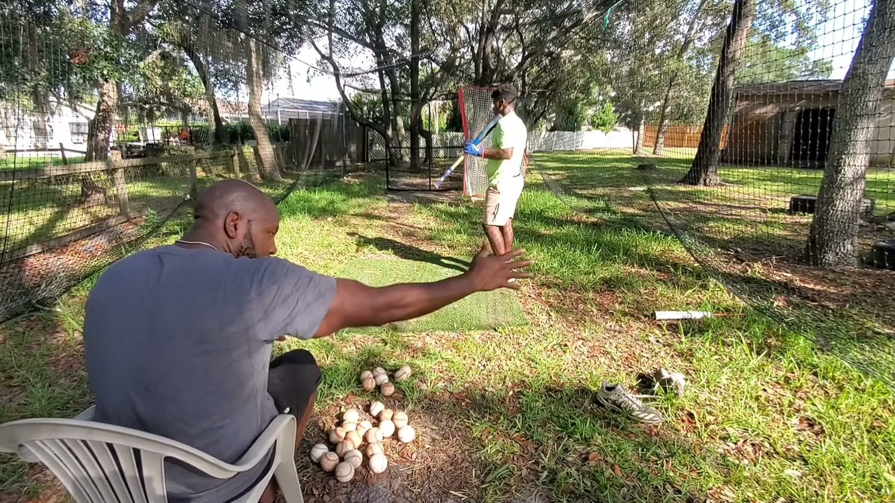 Improve hand reaction and follow through/Como mejorar la reacción de las manos y seguir la bola