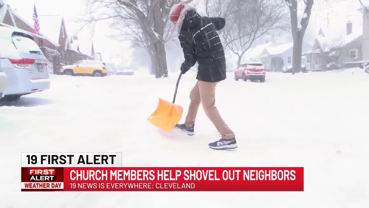 Clevelanders get a head start shoveling their way out of the snow
