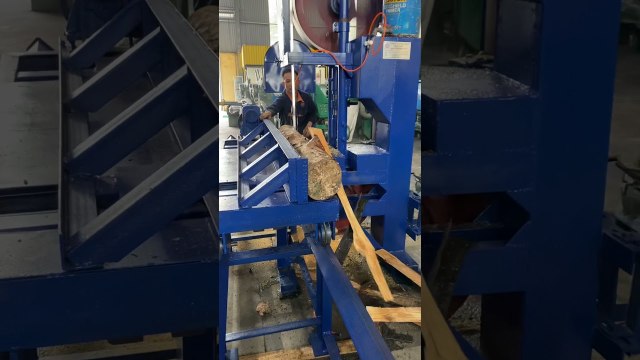 Test thử máy xẻ CD dàn goong chuyển về Hải Phòng