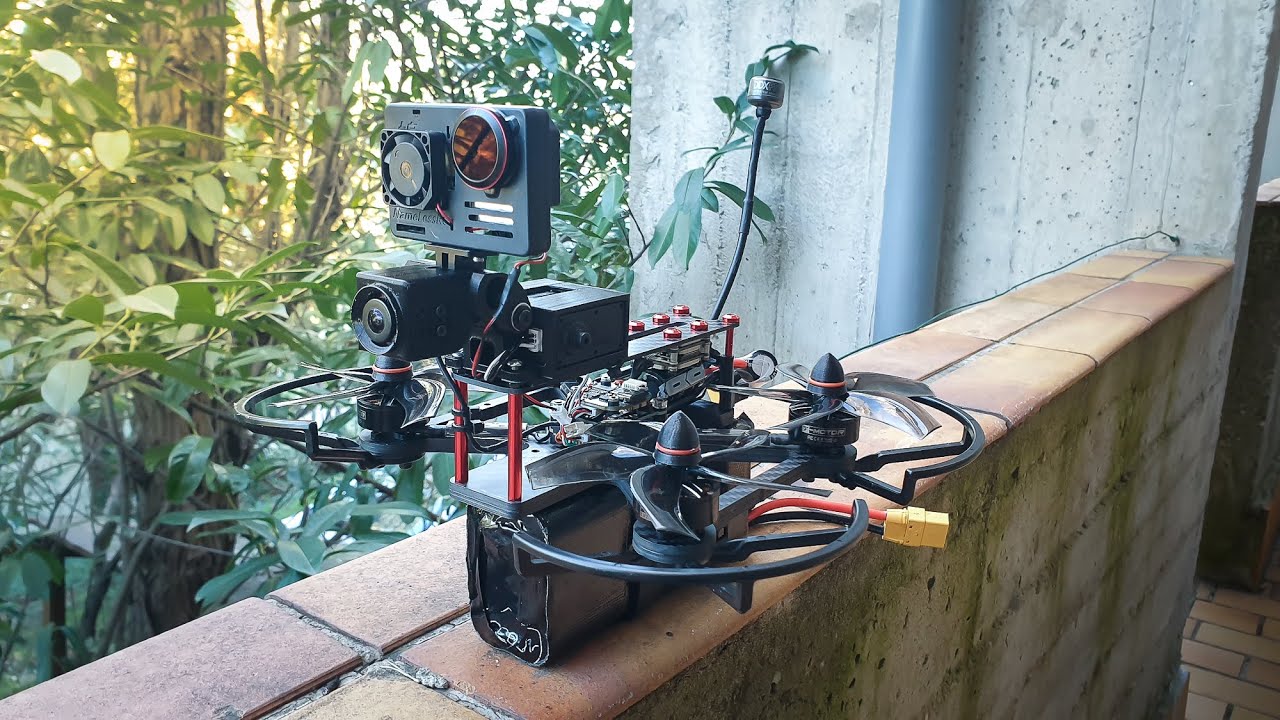 16min of maiden flight iwith the Zephyr Head Tracker Pro, a professional and unique drone