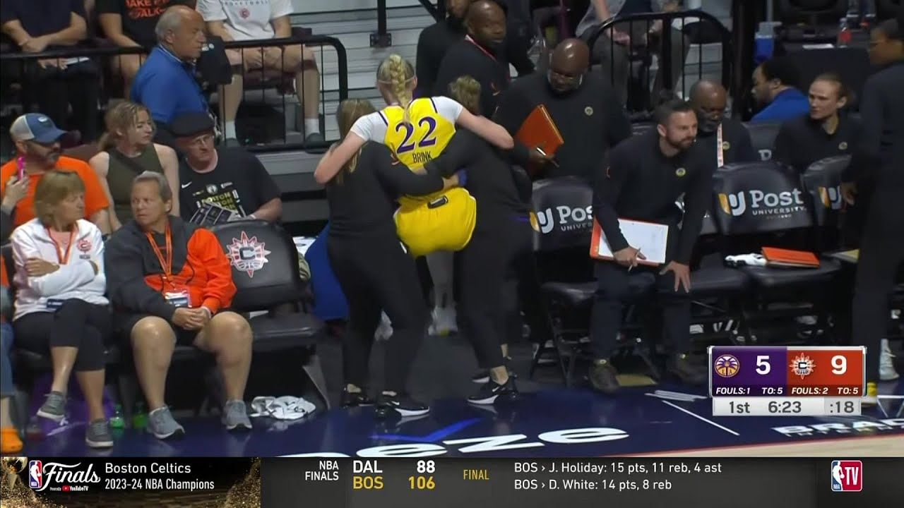 🫣 CAMERON BRINK CARRIED OFF COURT, TORN ACL KNEE INJURY | WNBA Los Angeles Sparks vs Connecticut Sun