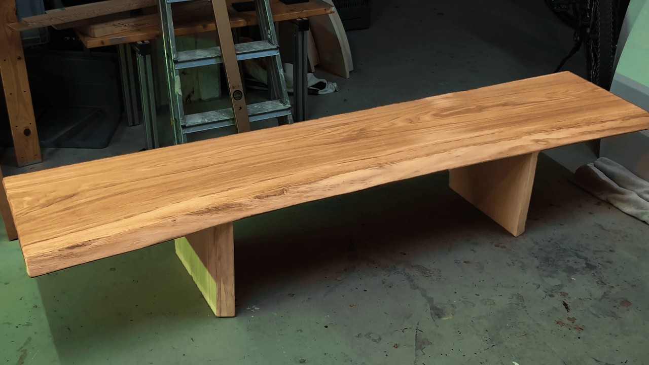 Simple Wooden Bench Build – No Screws, No Talk, Just Woodworking