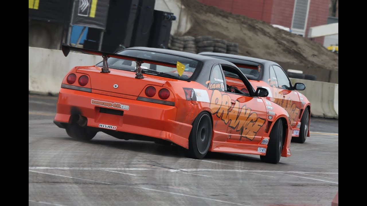 Team Orange drifting show: Powerslide, Donuts & Pure Sound!