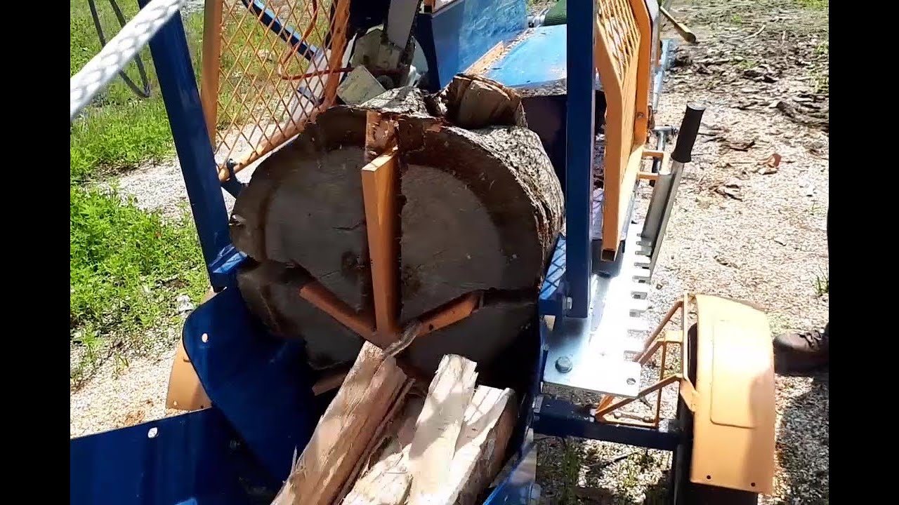 Wood Processing using the Ranger Road EcoPro 300 in July 2020
