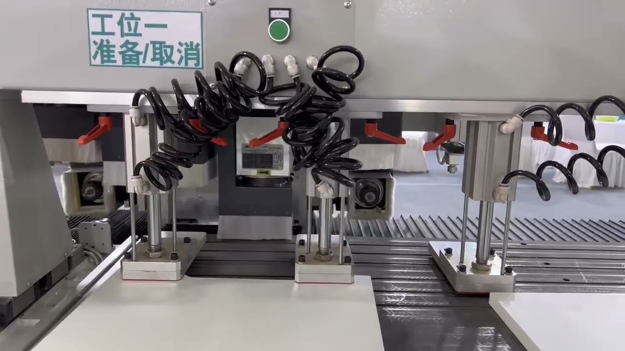 Handle free cabinet kitchen cnc machine