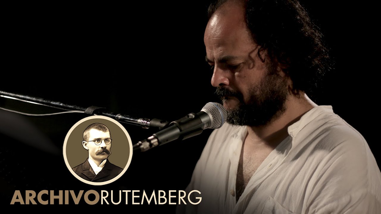 Carlos Aguirre Grupo • En la frontera [Archivo Rutemberg]