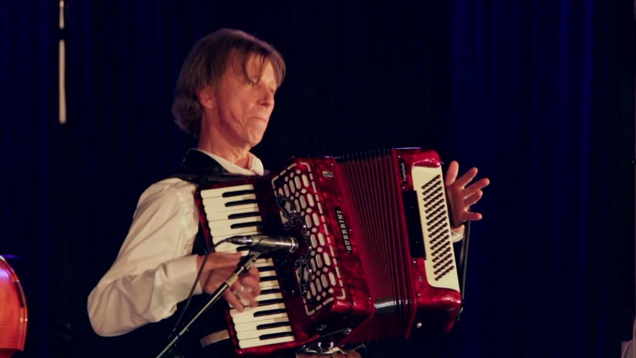 Azoy Tantzmen in Odessa