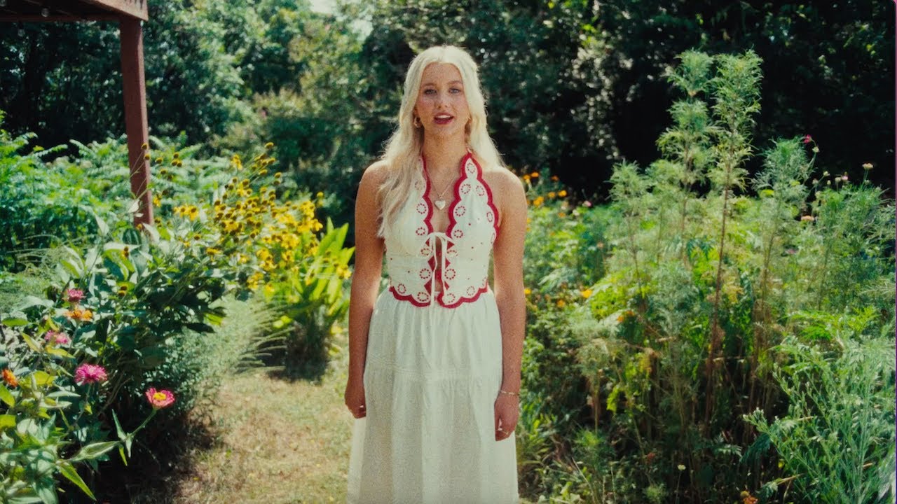 Elizabeth Nichols - Daughter (Official Music Video)