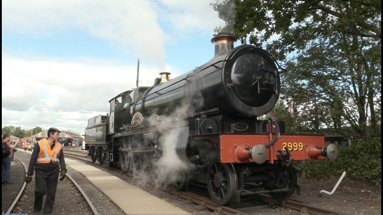 King Edward ll, Lady of Legend, and D8604 Phantom at Didcot