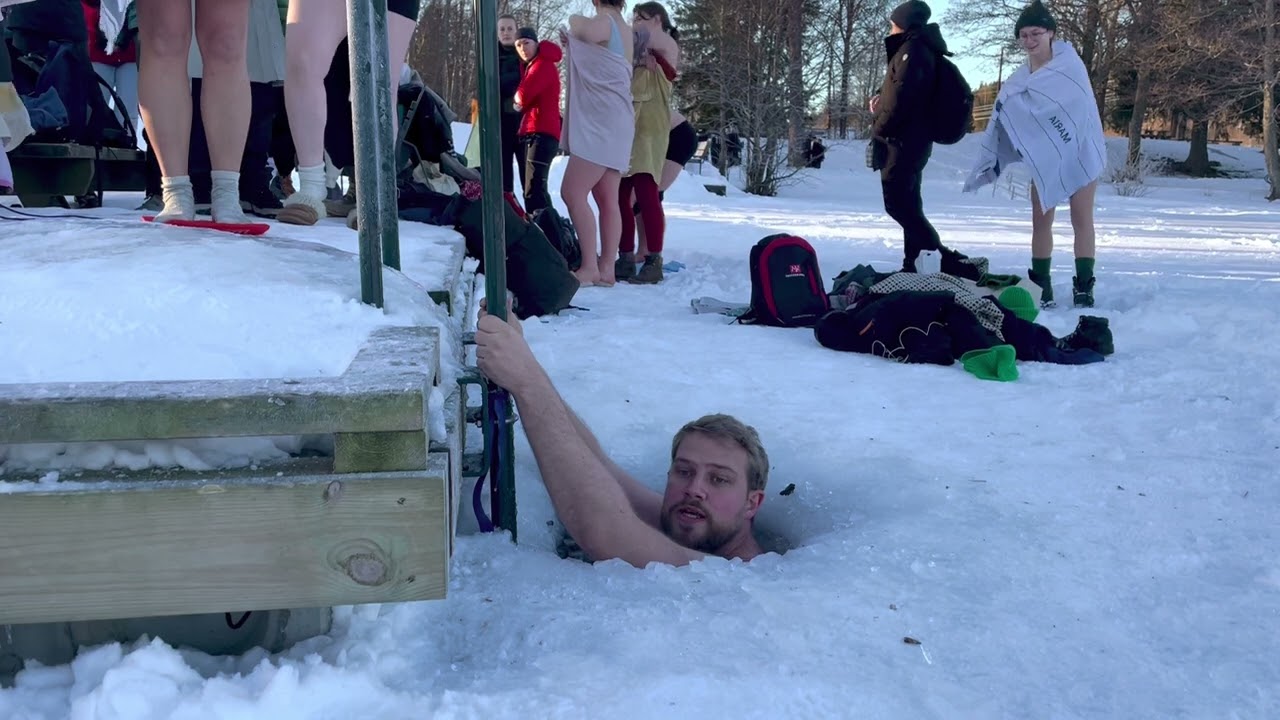 Isbading på Sognsvann