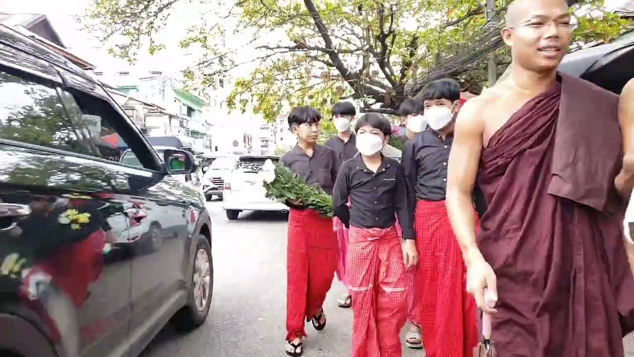 ဒွက်ပ္တိုန်ဂုဏ်စရာဲ တၠဂုဏ်အ္စာအာလောက(သာသနဓဇ ဓမ္မာစရိယ)ရာမညနိကာယ ဘာကွာန်ၚာင်၊ ပွိုင်ဍုင်ကျာ်မြဟ်၊