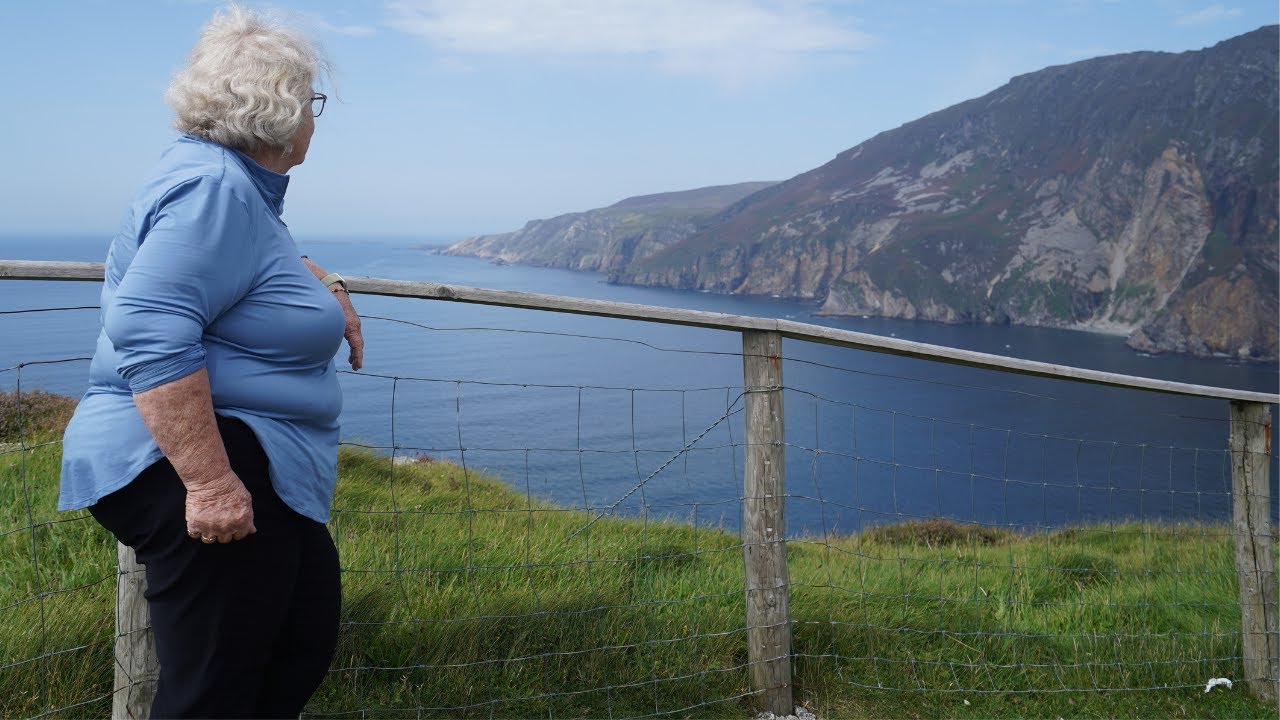 I spoiled my mom with a luxury Ireland road trip