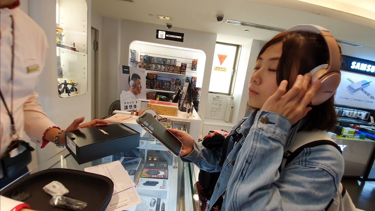 在機場花了1XXXX元｜買了BOSE QC35ii藍牙耳機還有？