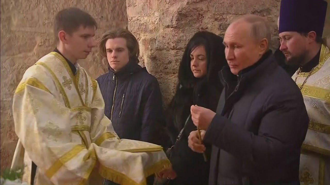 Christmas service led by Patriarch Kirill in Moscow