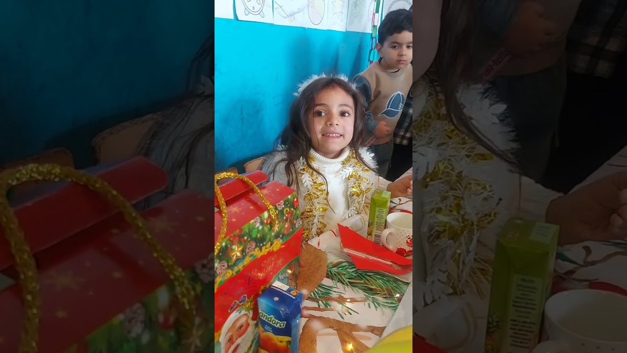 5 yaşlıların Yeni il şənliyi 