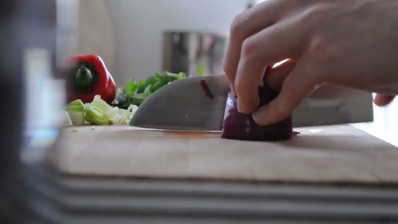 Nissin Noodles Commercial