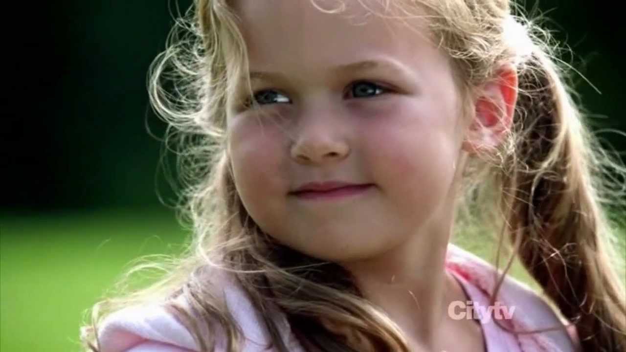 Fringe Episode 5.01 Scene - My little Girl