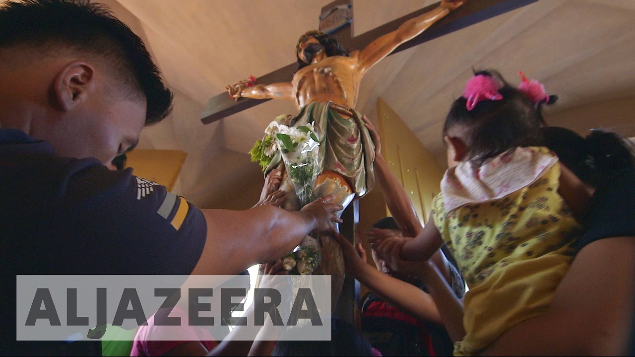 Philippines: Catholic priests accused of sexual misconduct