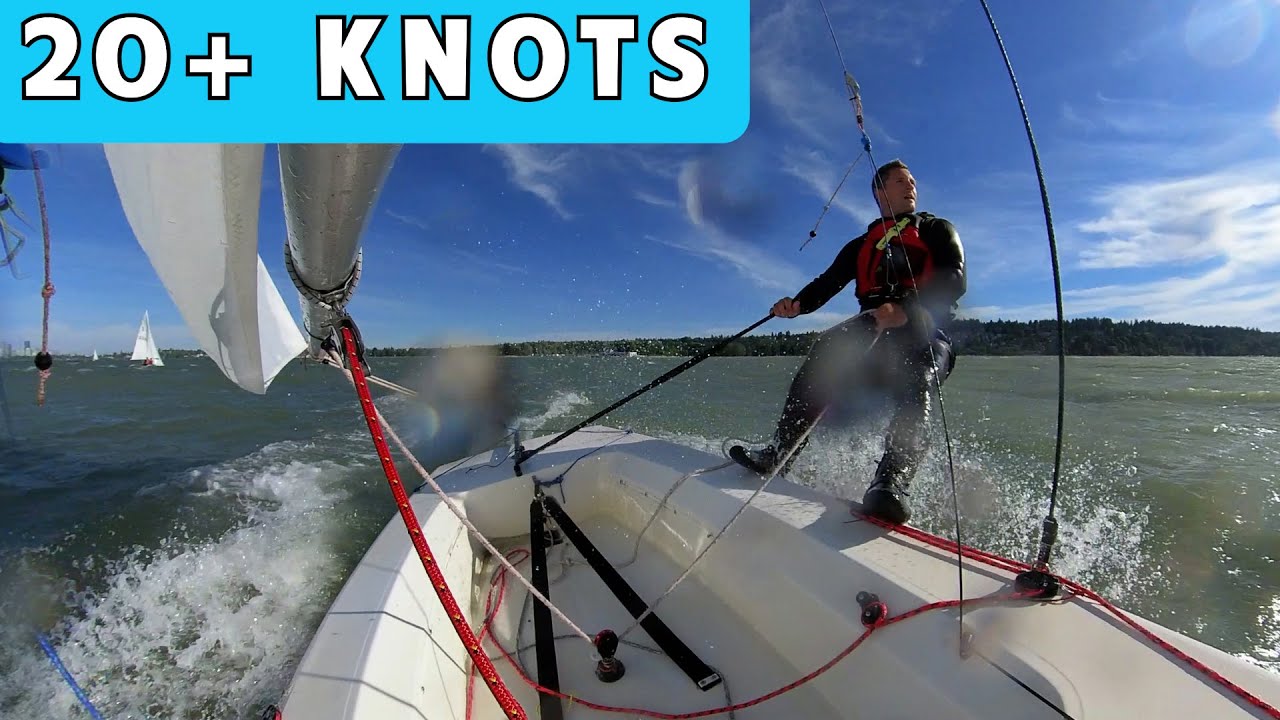 UPWIND SAILING I Sailing Shorts