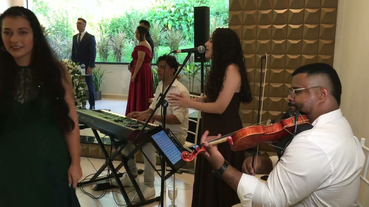 Em Teus Braços 