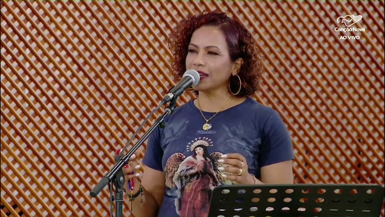 PÓS COMUNHÃO - Nossa família (Ao vivo) - Geice Brito | Missa, TV Canção Nova - Kairós Famílias em pé