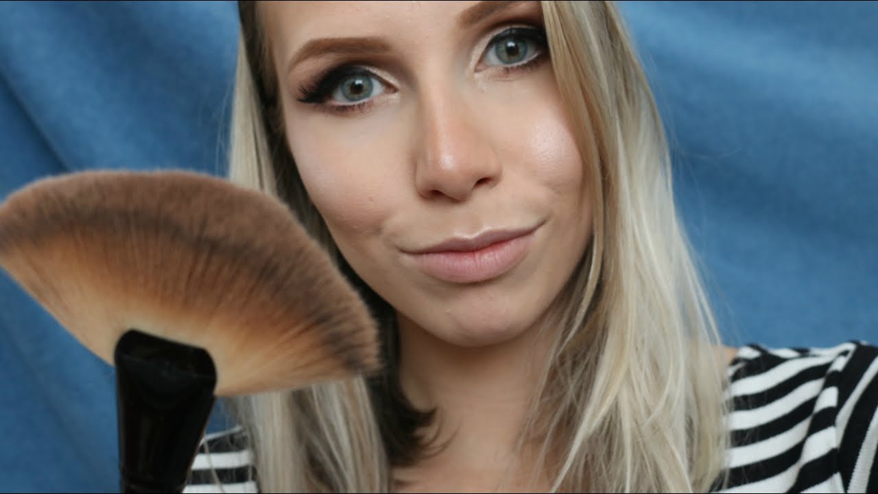 ASMR ROLEPLAY MAQUIADORA - Bruna ASMR