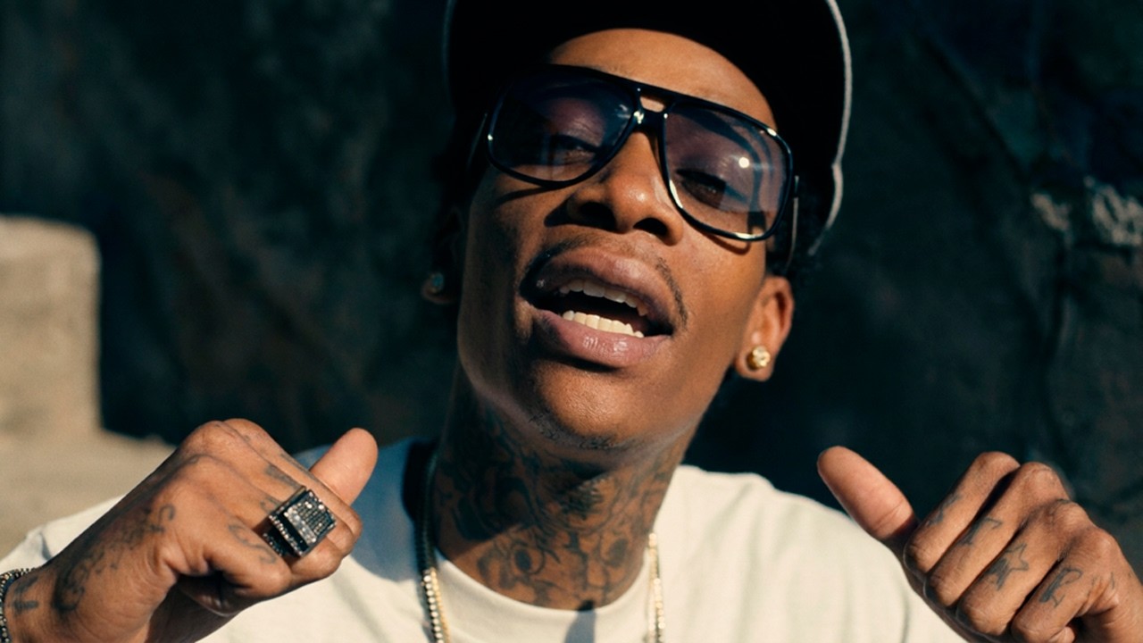 Wiz Khalifa - Black And Yellow [Official Music Video]