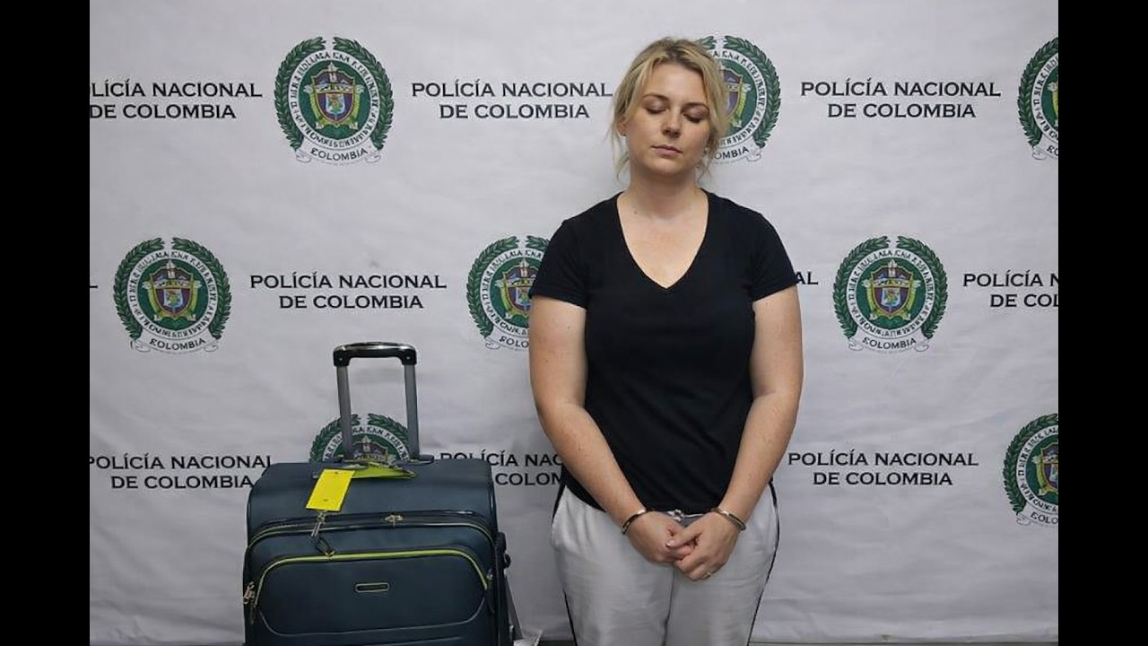 NarcoMula australiana Detenida con drogas, pide Ayuda!