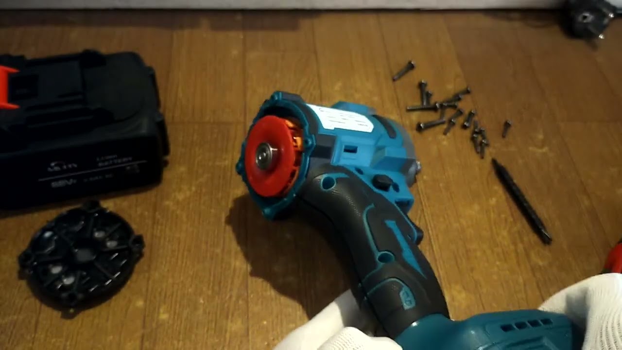 Dalamnya impact wrench Mlhy...ternyata rapi..300'ribuan sekian...