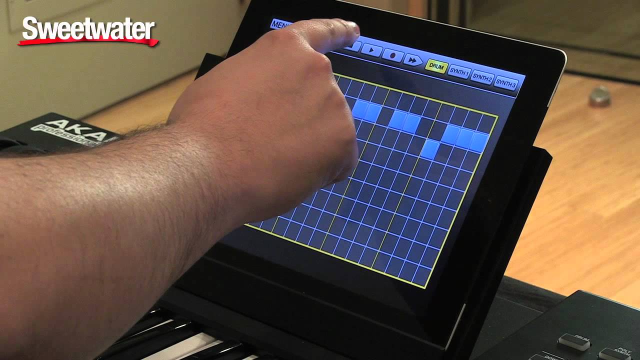 Akai Professional SynthStation 49 iPad/USB Keyboard Controller Demo - Sweetwater Sound