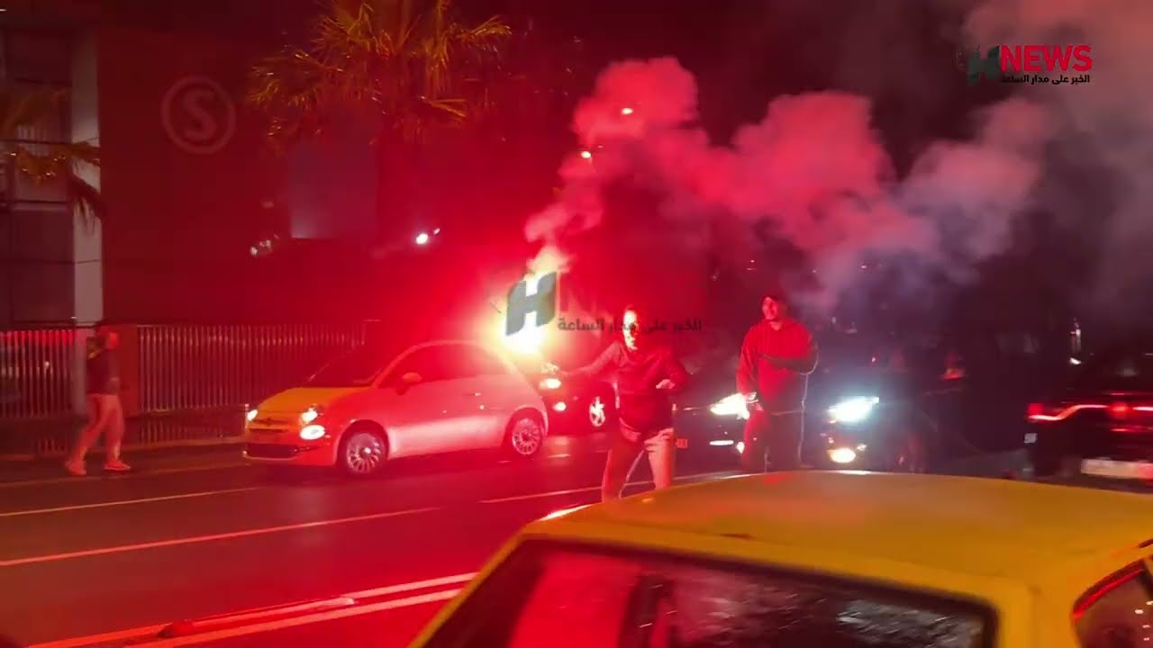 من بعد تلقي خبر اللقب ديال كأس إفريقيا.. المغاربة خارجين محيحين وفرحانين برجوع الكأس